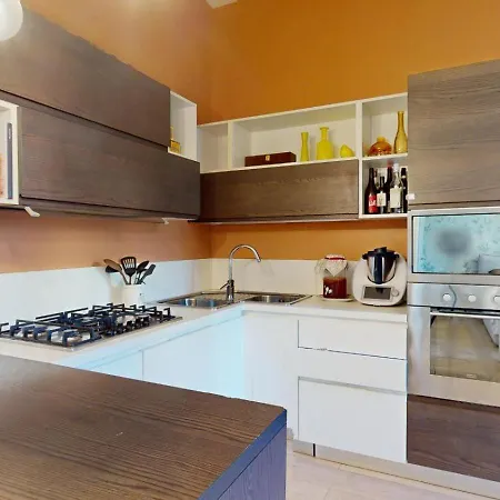 Vinella's House Апартаменты *